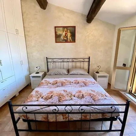 Center Apartment *