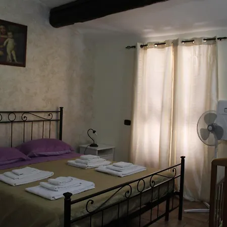 Διαμέρισμα Center *